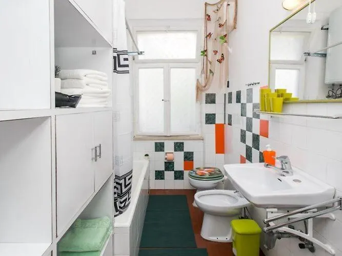 Blue & - Two-bedroom With Terrace And Garden View *