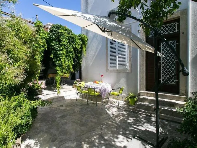 Blue & - Two-bedroom With Terrace And Garden View * Dubrovnik
